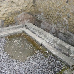 herculaneum 050