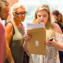 GCSEResultsDay200815 046