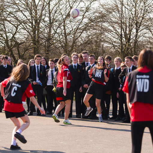 StaffNetballSportsRelief 170316 025