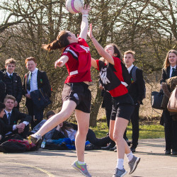 StaffNetballSportsRelief 170316 059