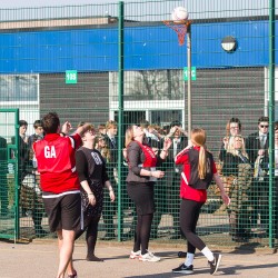 StaffNetballSportsRelief 170316 077