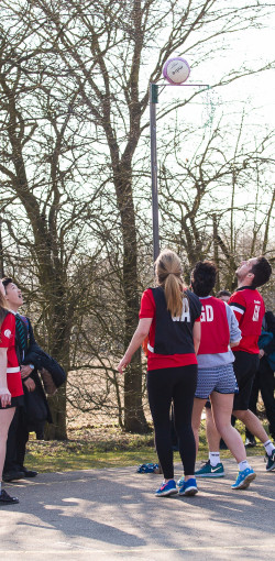 StaffNetballSportsRelief 170316 097