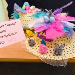 EasterBonnetCompetition300317 017
